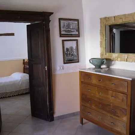 Apartment Nonna Murtas *